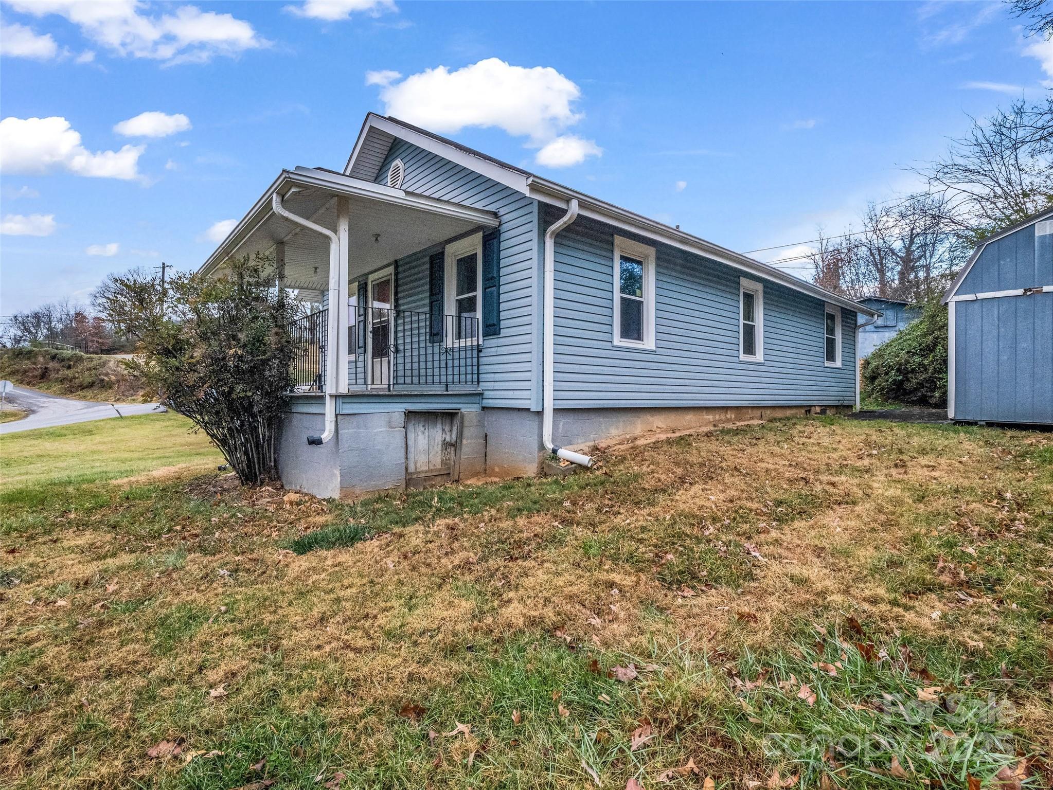120 Maple Ridge Road Candler NC 28715