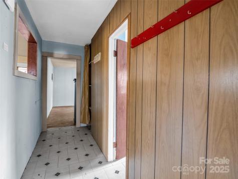 120 Maple Ridge Road Candler NC 28715