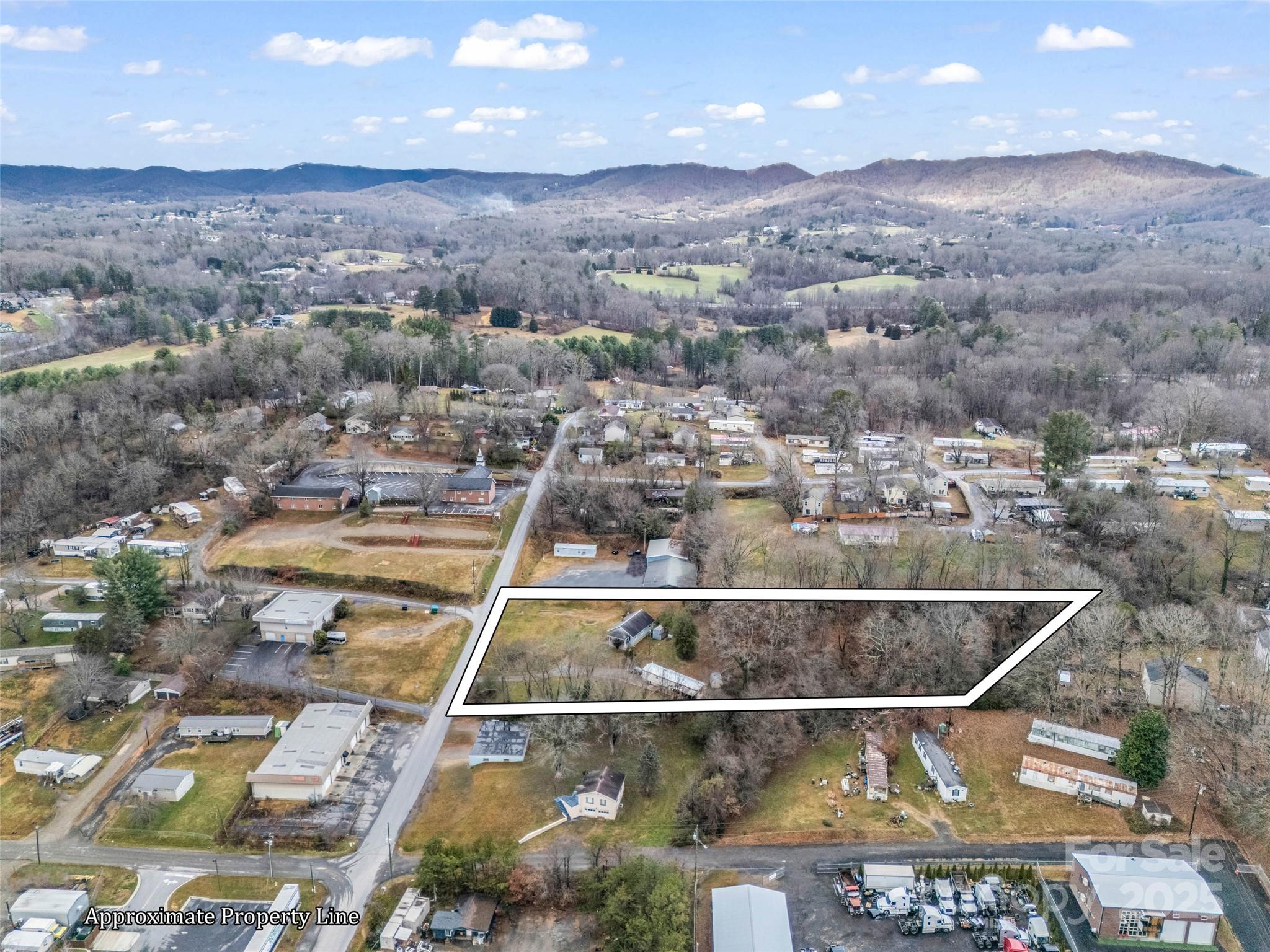120 Maple Ridge Road Candler NC 28715