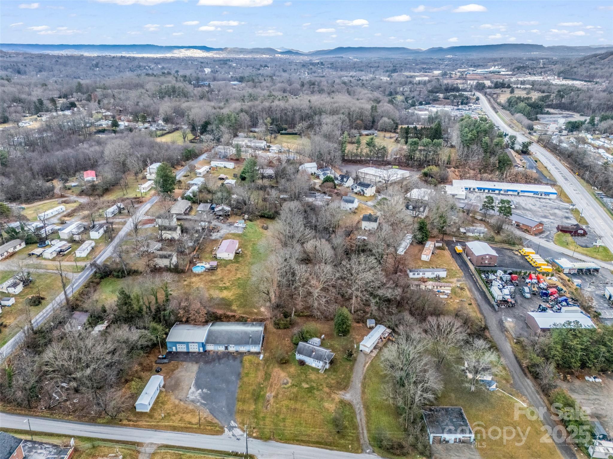 120 Maple Ridge Road Candler NC 28715