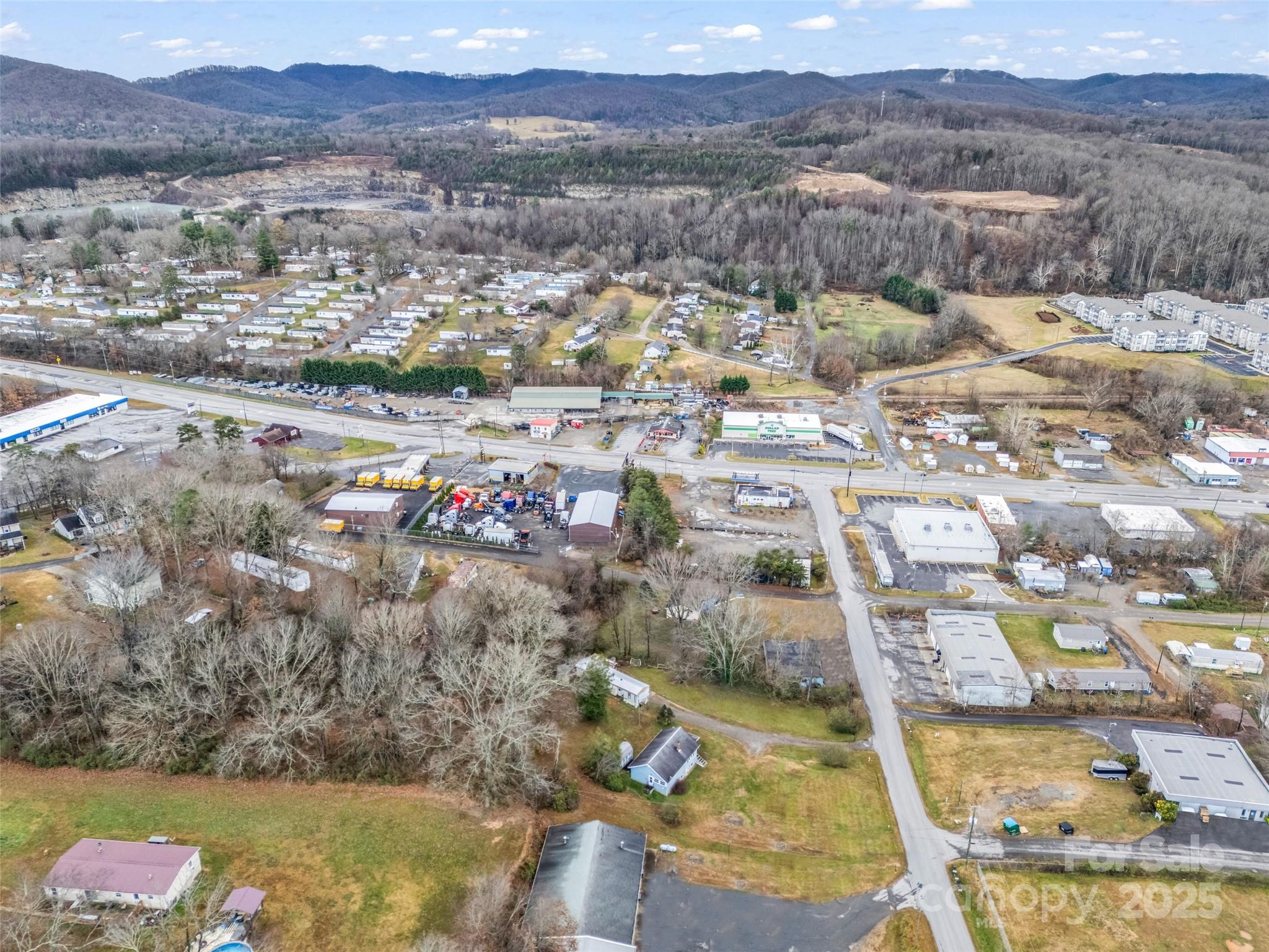120 Maple Ridge Road Candler NC 28715