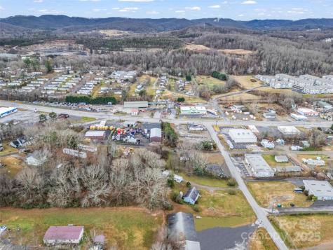 120 Maple Ridge Road Candler NC 28715