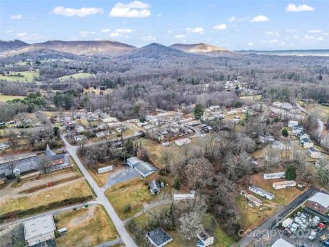 120 Maple Ridge Road Candler NC 28715