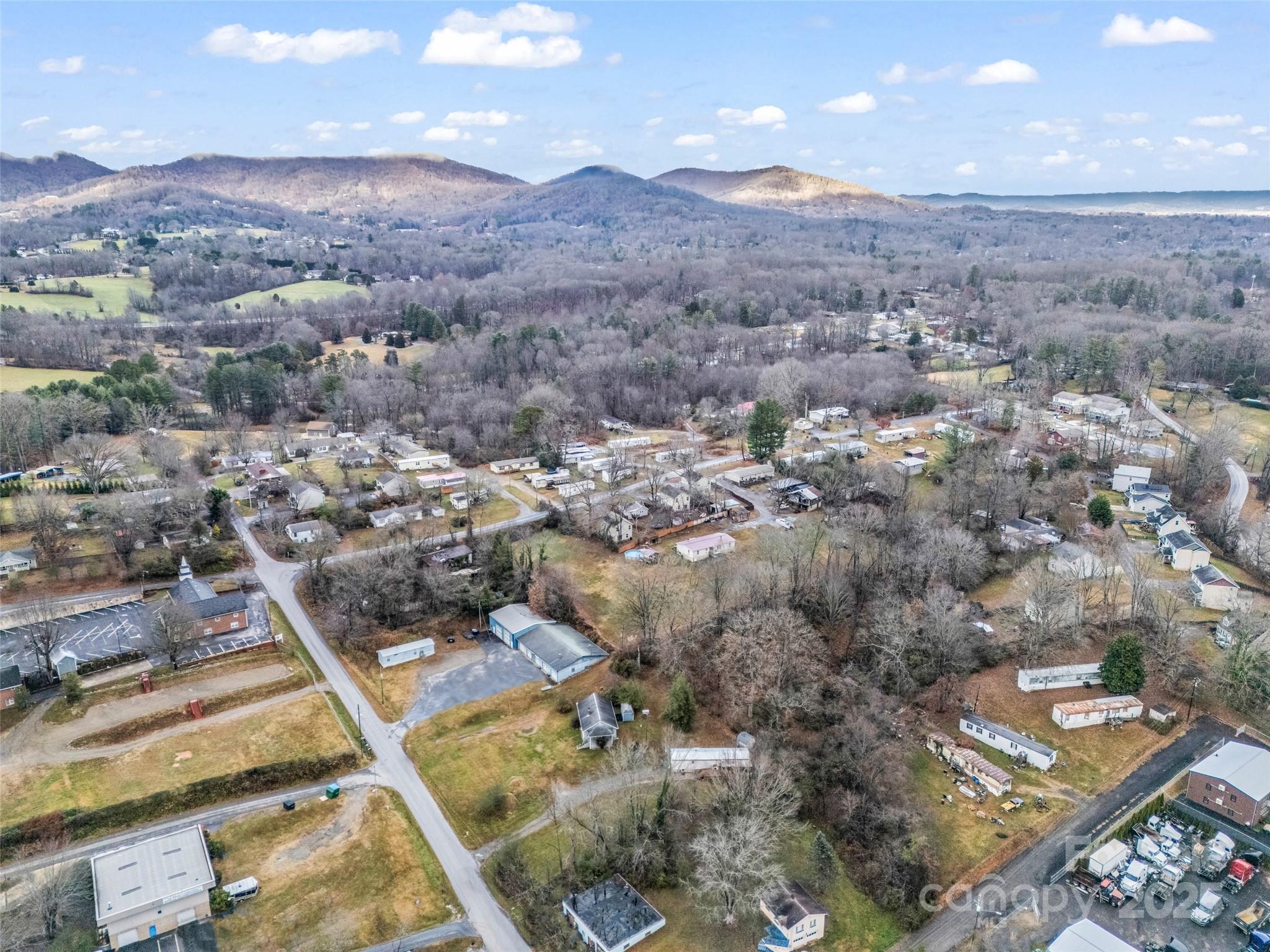 120 Maple Ridge Road Candler NC 28715