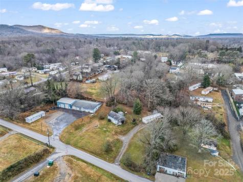 120 Maple Ridge Road Candler NC 28715