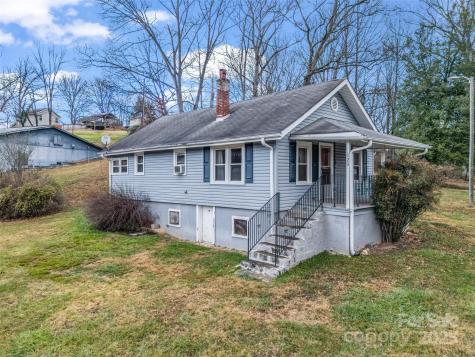 120 Maple Ridge Road Candler NC 28715