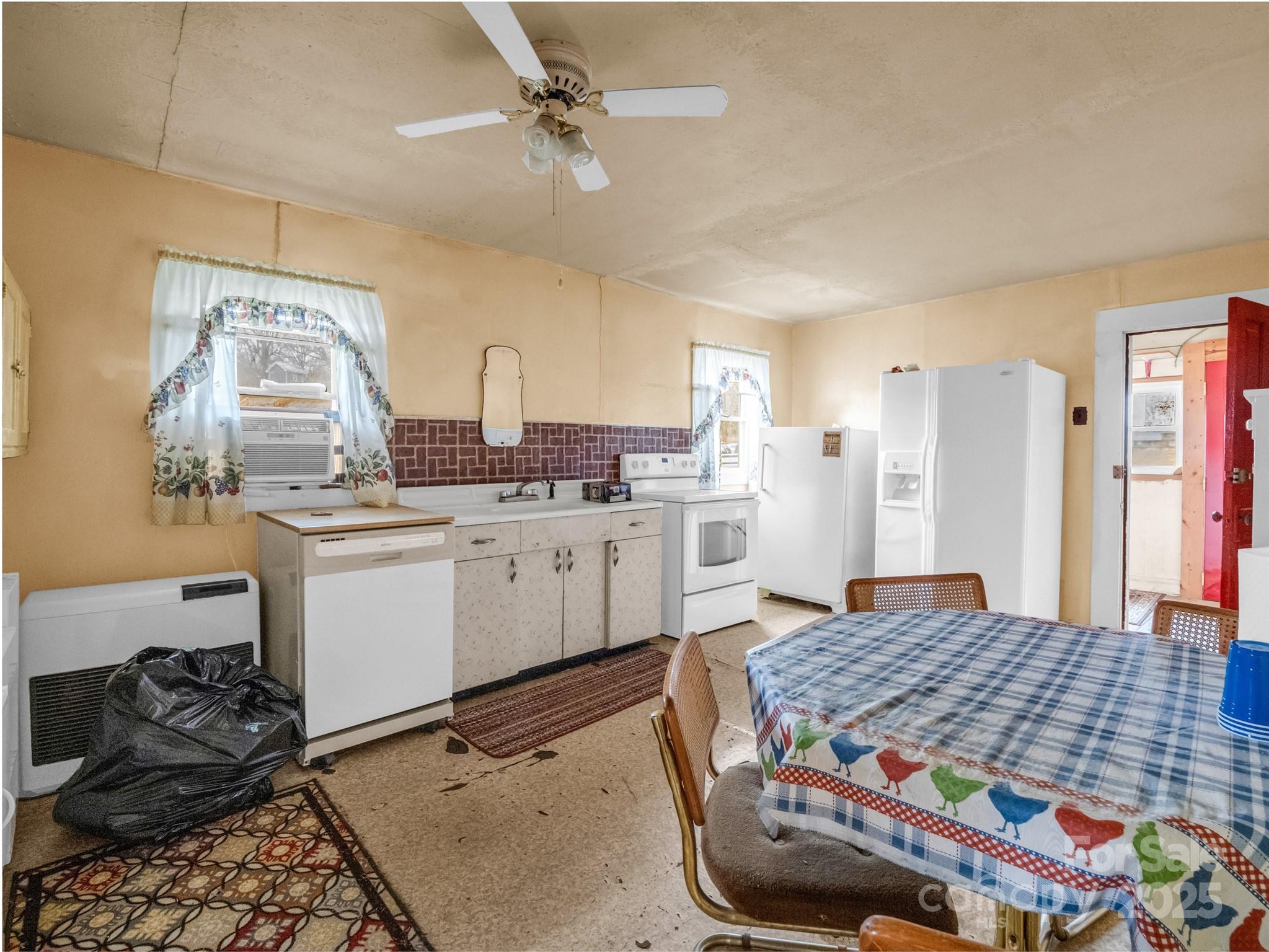 120 Maple Ridge Road Candler NC 28715