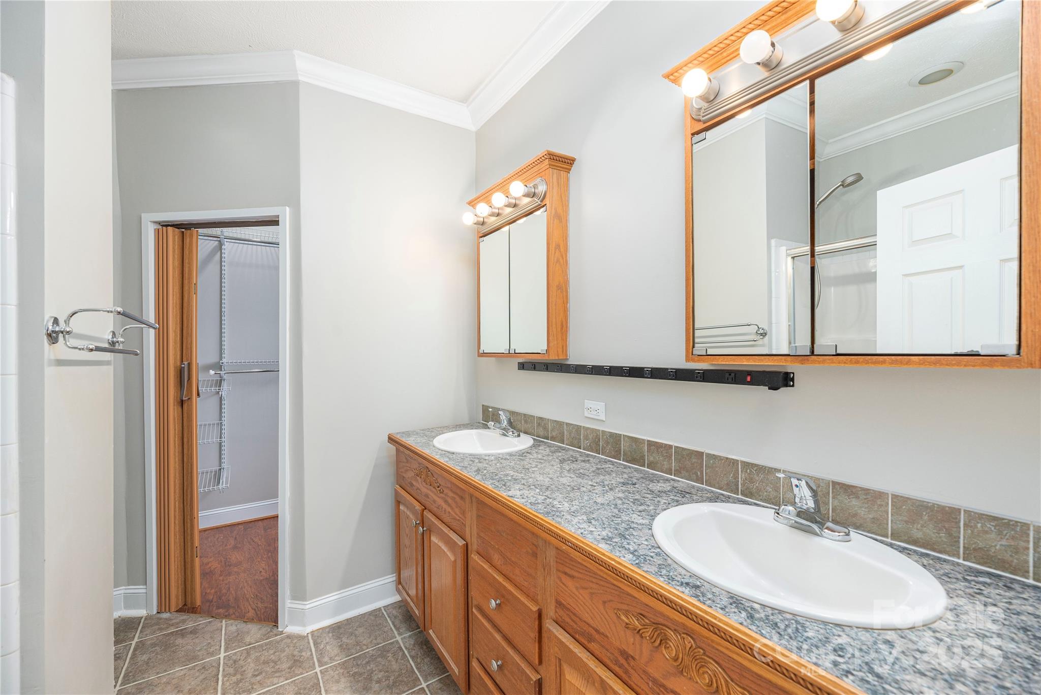 236 Pole Miller Extension Brevard NC 28712