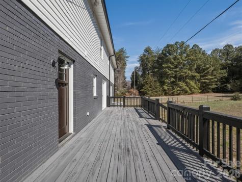 330 Skyview Drive Catawba SC 29704