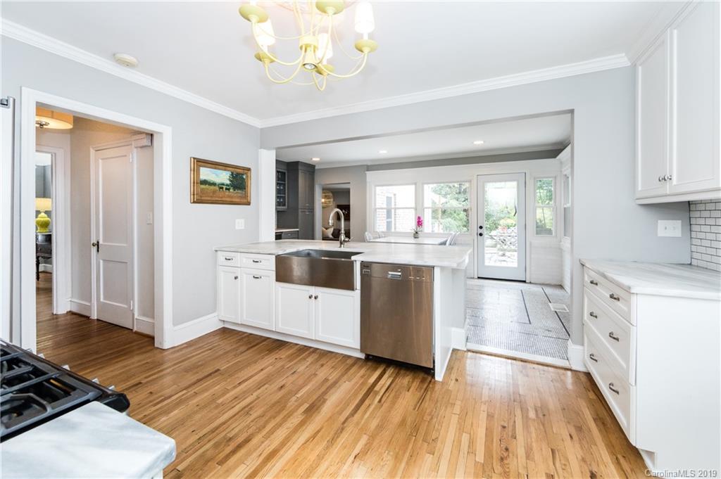 3423 Selwyn Avenue Charlotte NC 28209