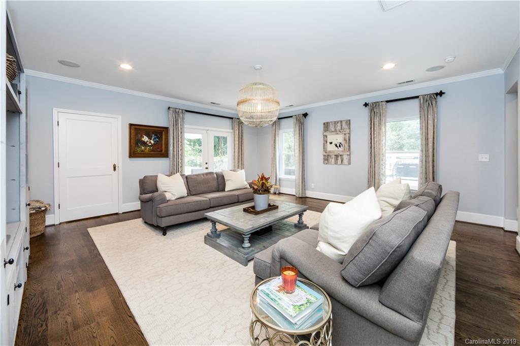 3423 Selwyn Avenue Charlotte NC 28209