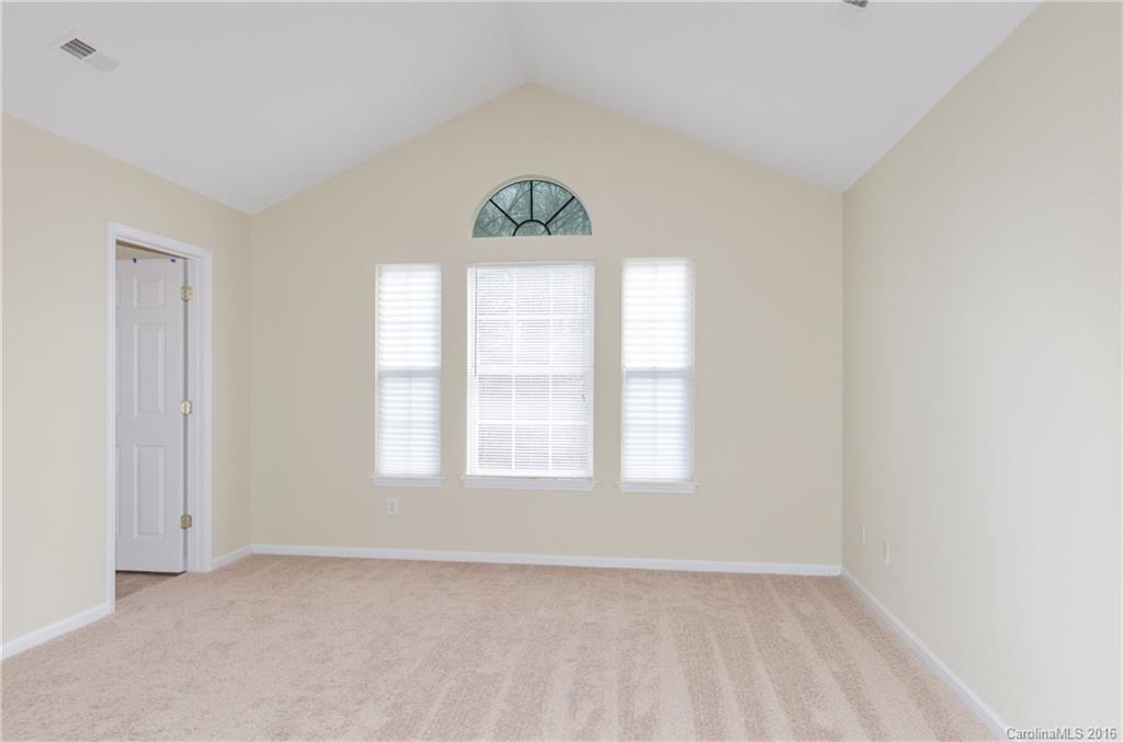 9035 Treyburn Drive Charlotte NC 28216