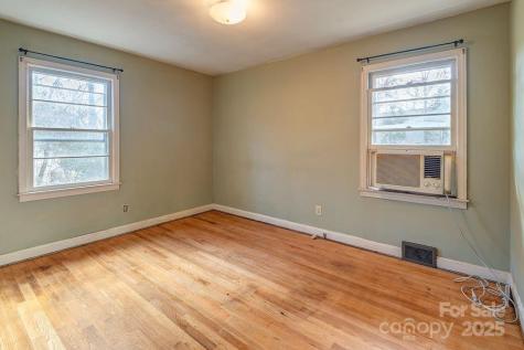 88 Blake Drive Arden NC 28704