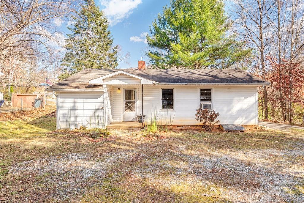 88 Blake Drive Arden NC 28704