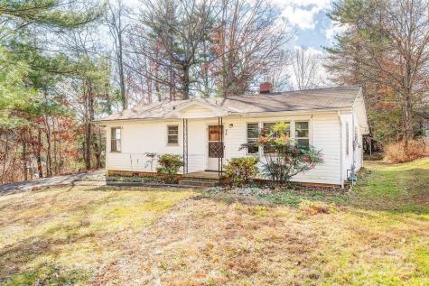 88 Blake Drive Arden NC 28704