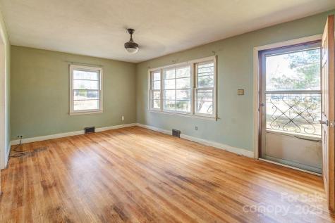 88 Blake Drive Arden NC 28704