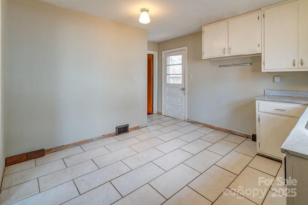 88 Blake Drive Arden NC 28704