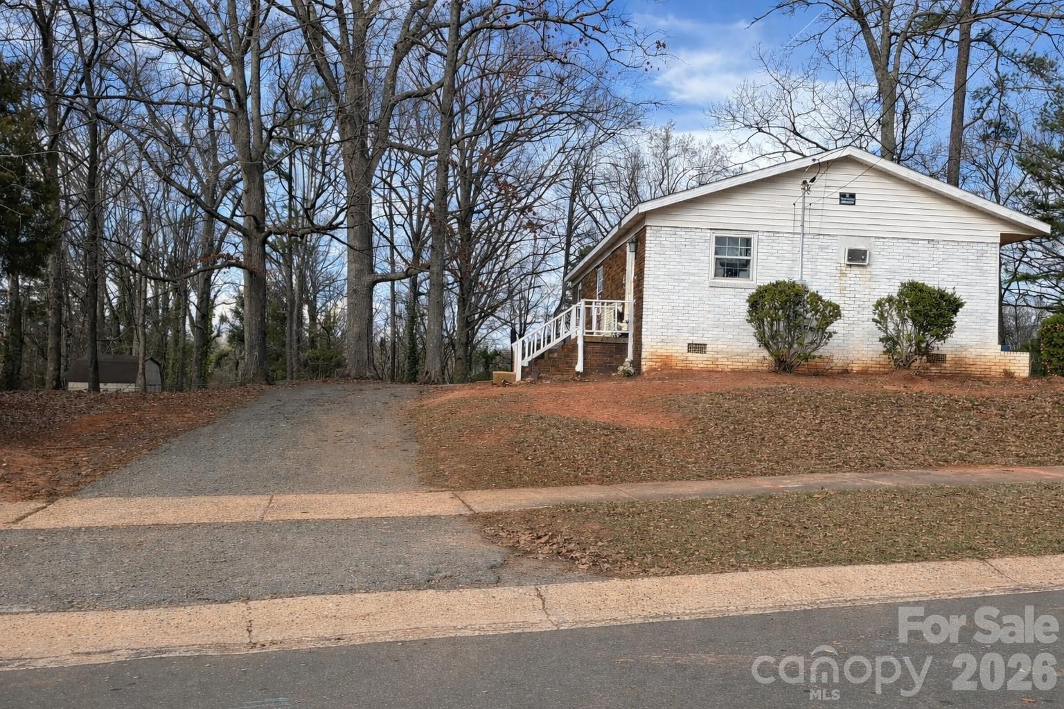 6836 Deanwood Place Charlotte NC 28217