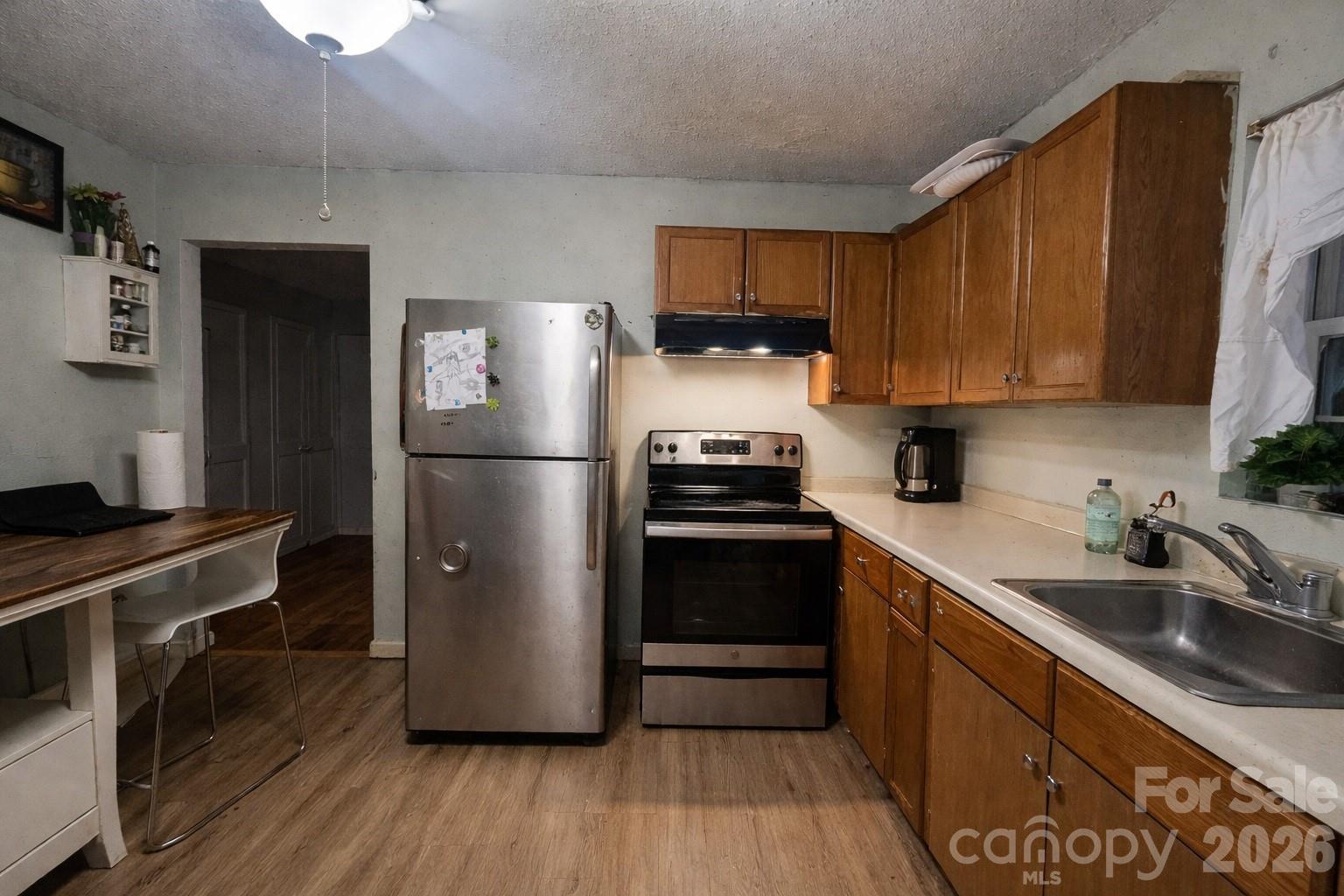 6836 Deanwood Place Charlotte NC 28217