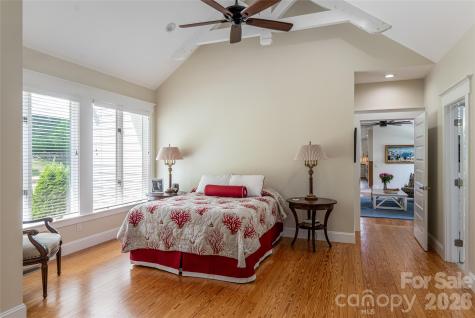 208 Parrish Farm Road Waynesville NC 28786