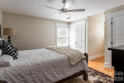 208 Parrish Farm Road Waynesville NC 28786