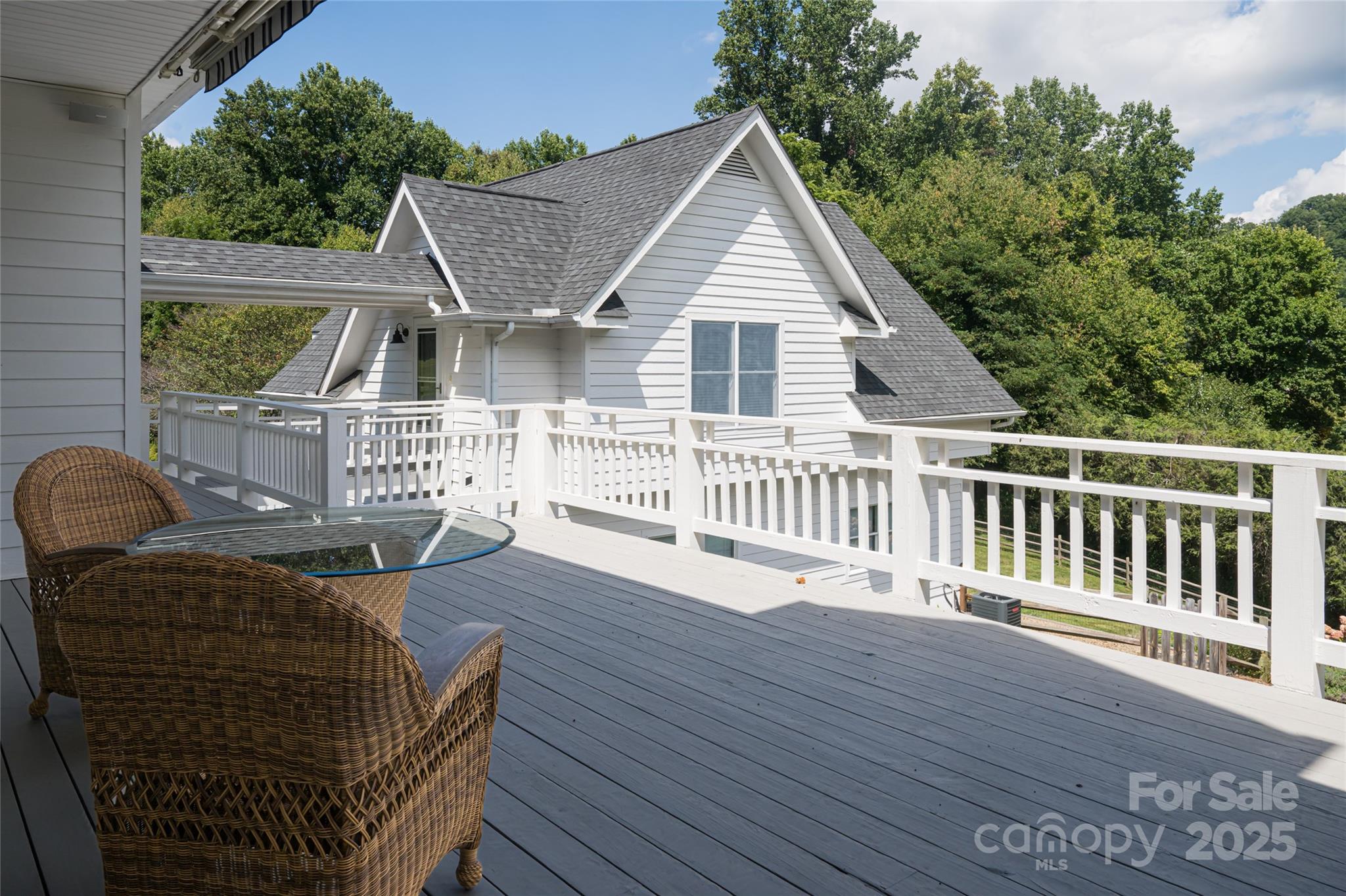 208 Parrish Farm Road Waynesville NC 28786