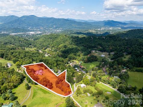 208 Parrish Farm Road Waynesville NC 28786