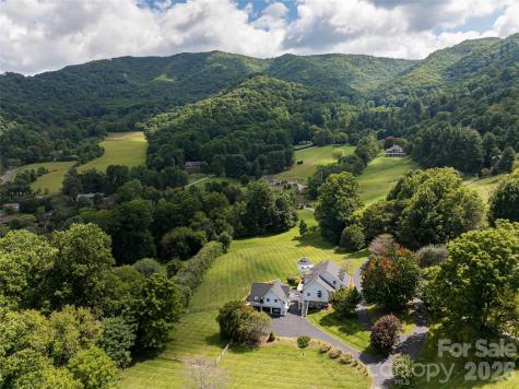 208 Parrish Farm Road Waynesville NC 28786