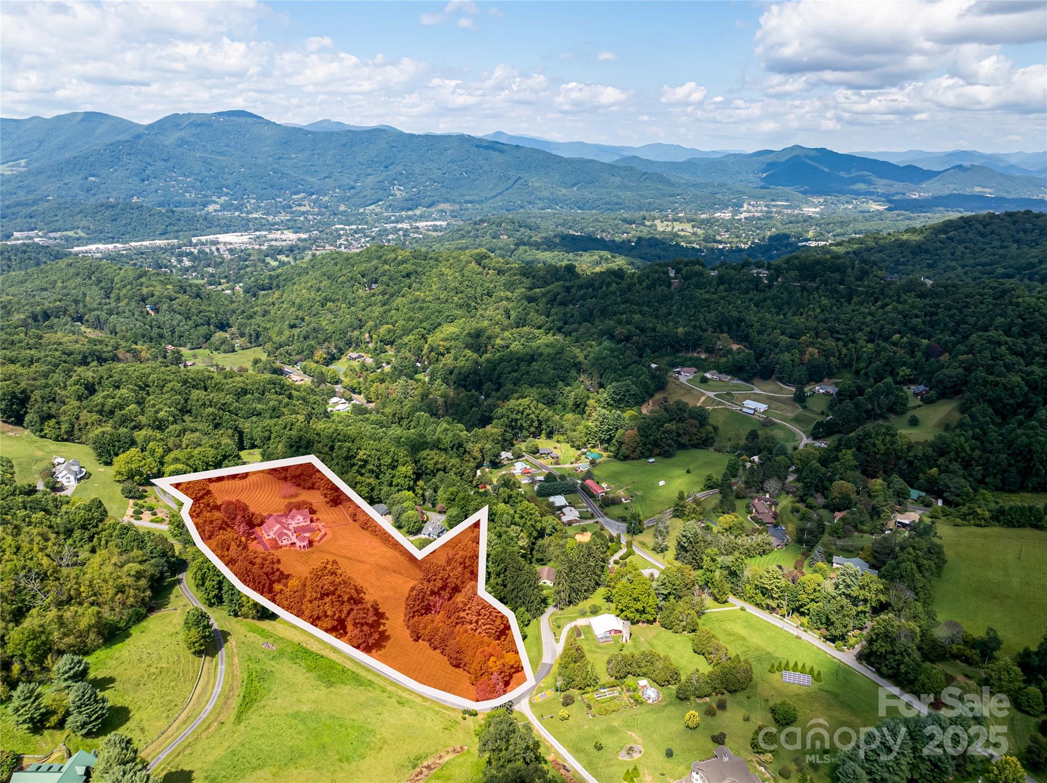 208 Parrish Farm Road Waynesville NC 28786