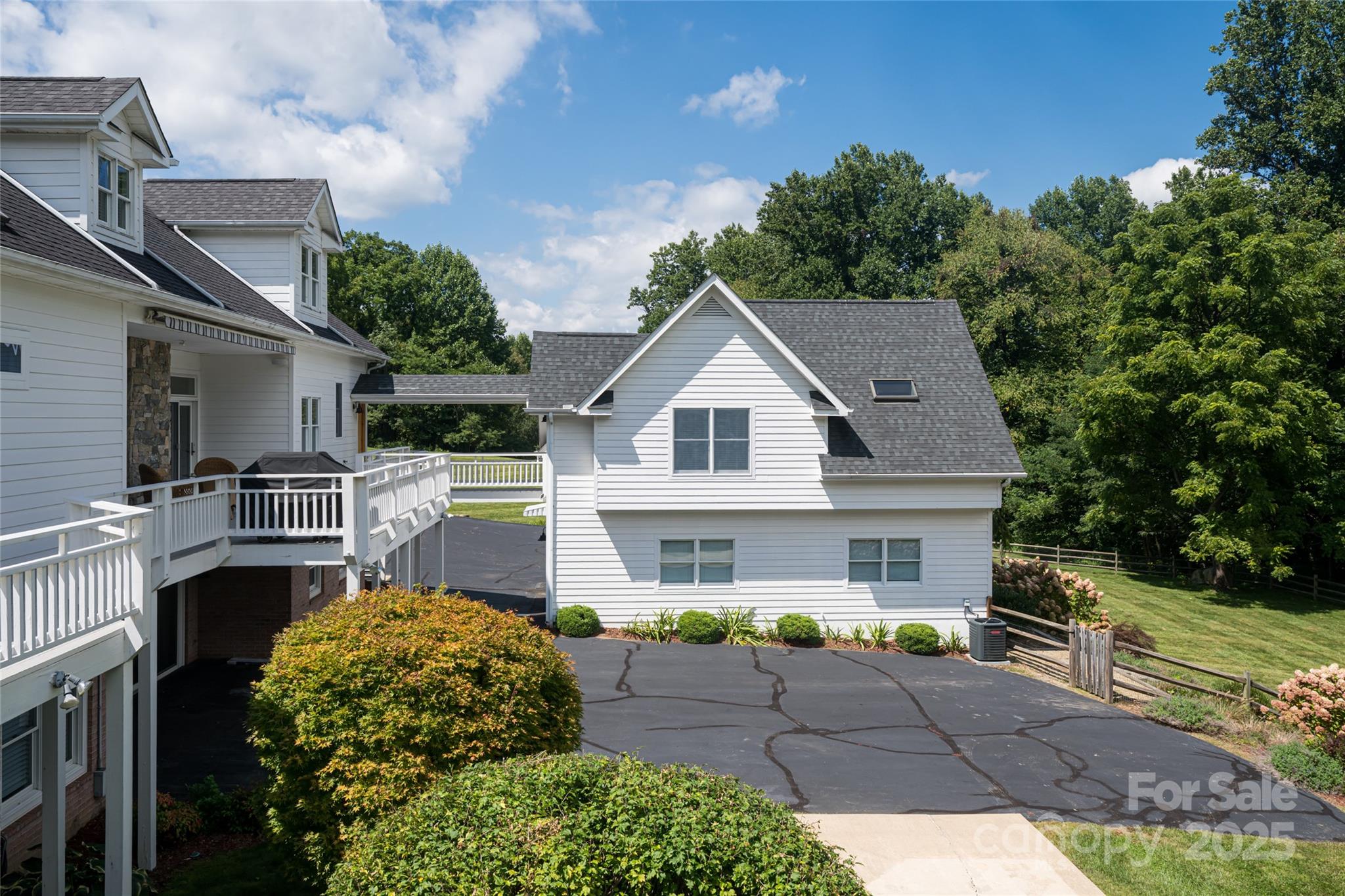 208 Parrish Farm Road Waynesville NC 28786