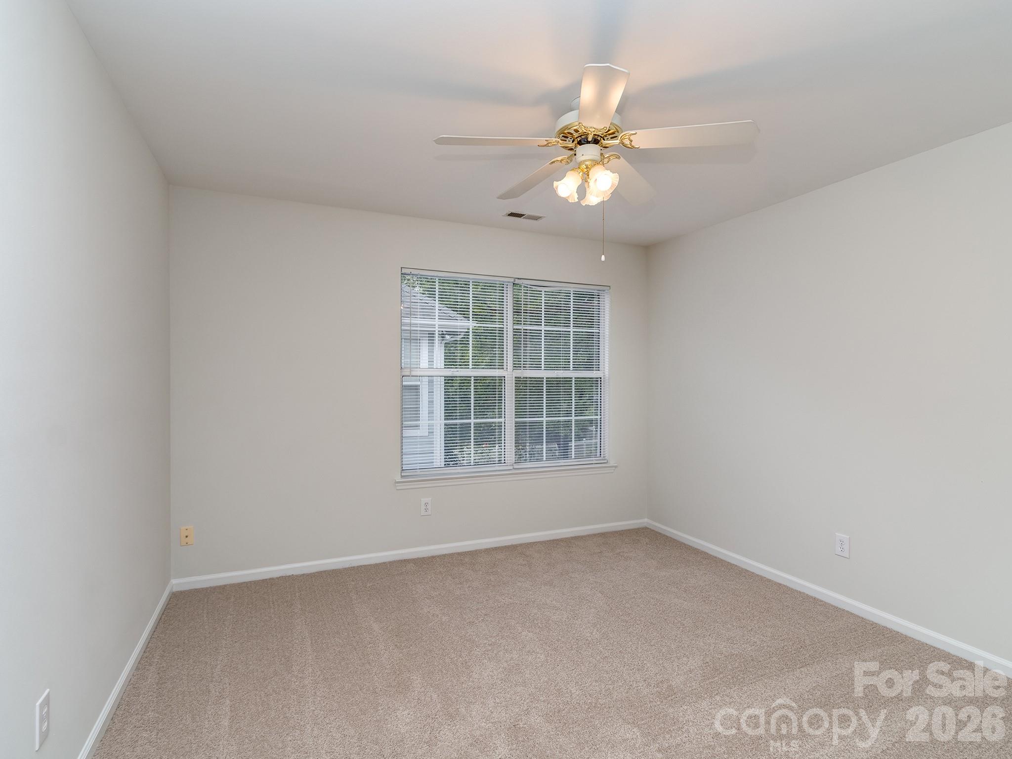 6221 Caslon Court Charlotte NC 28270