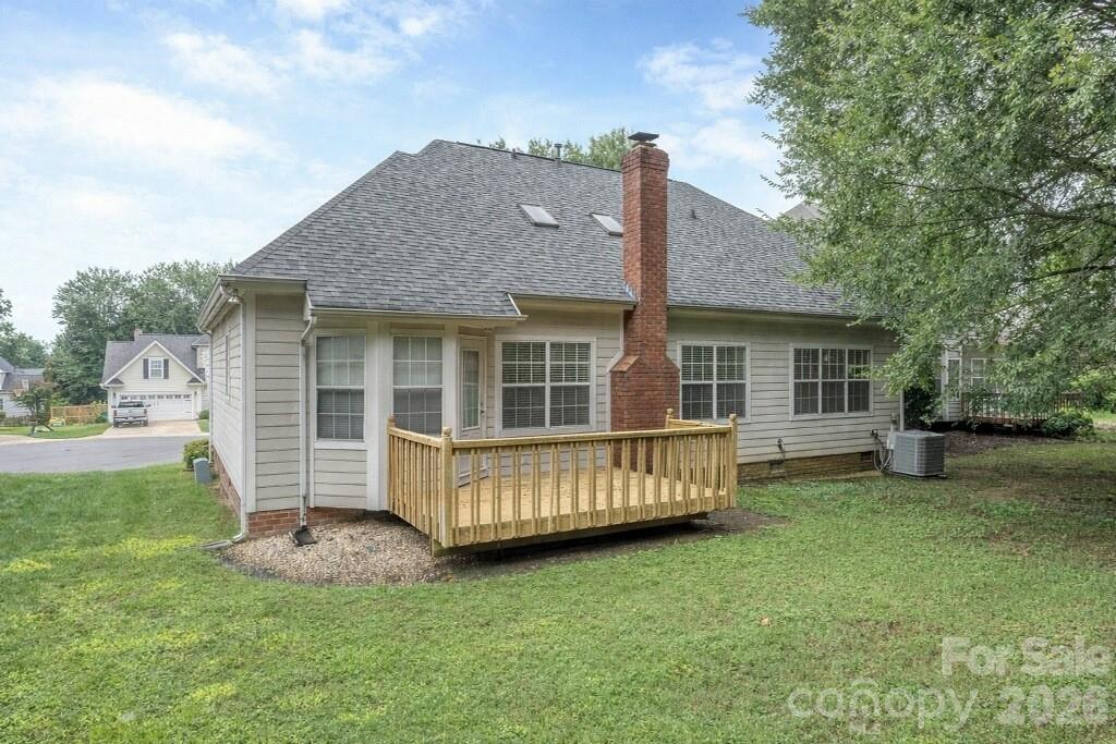6221 Caslon Court Charlotte NC 28270