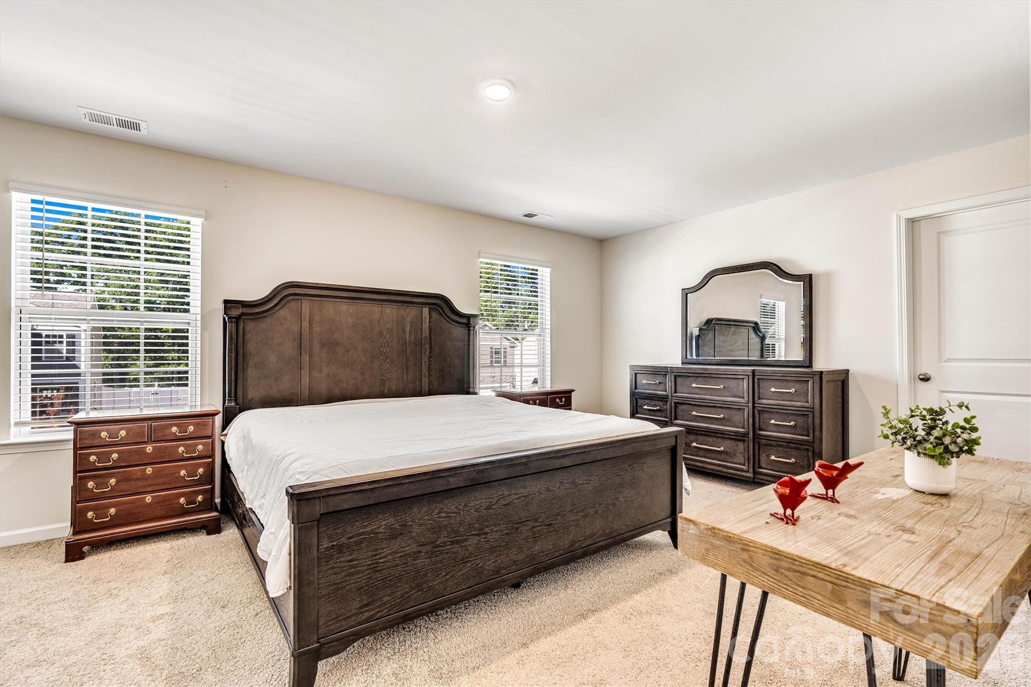 1241 37th Avenue Lane NE Hickory NC 28601