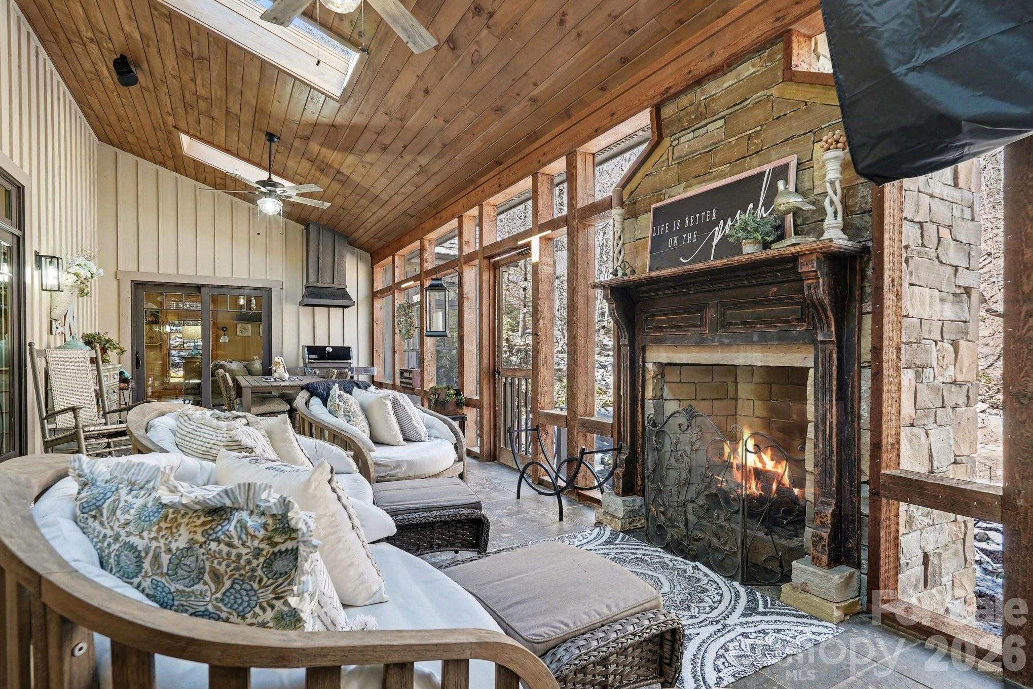 2554 Deep Gap Farm Road Mill Spring NC 28756
