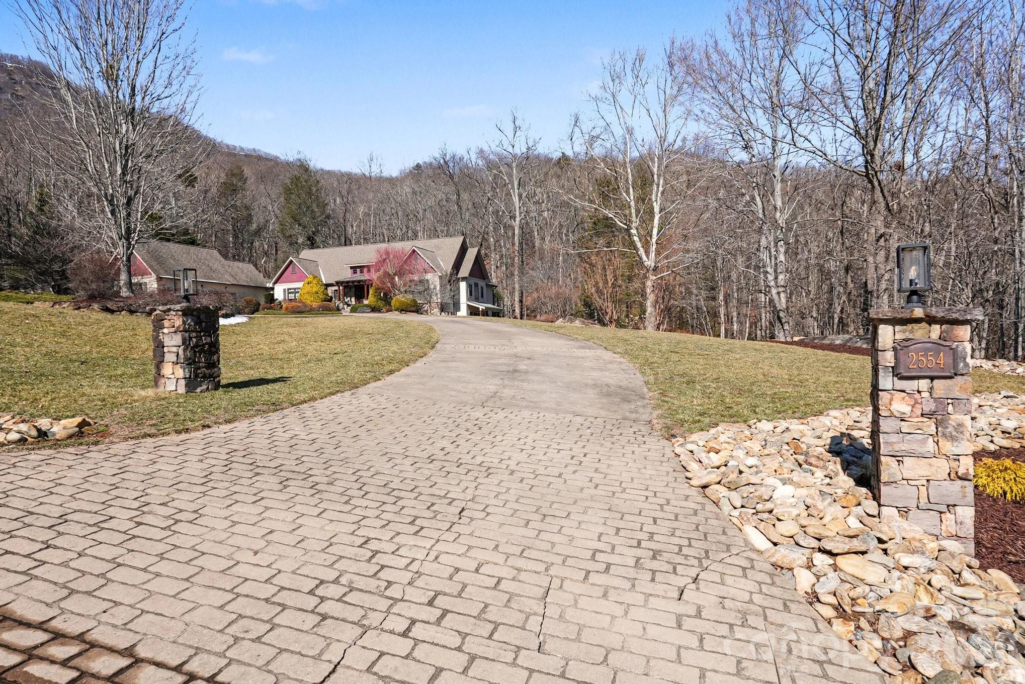 2554 Deep Gap Farm Road Mill Spring NC 28756