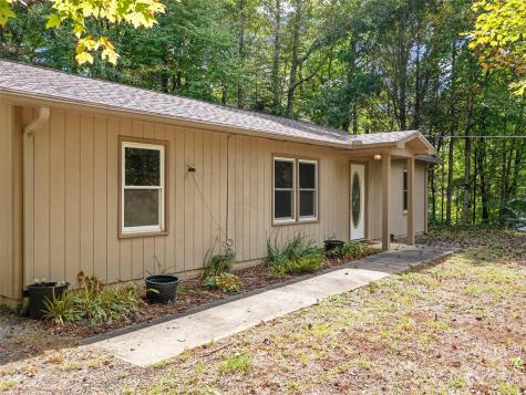 158 Dover Lane Spruce Pine NC 28777