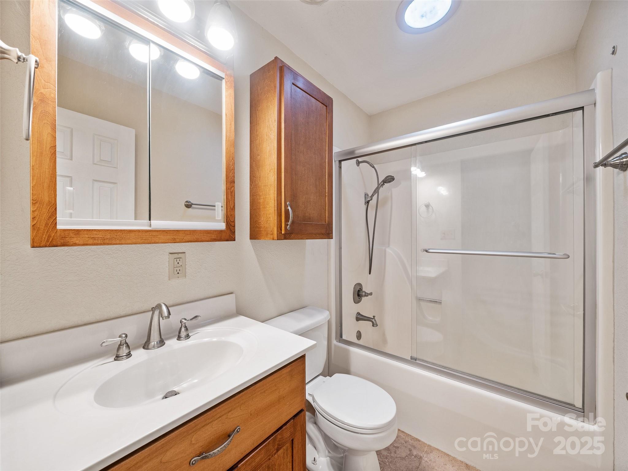158 Dover Lane Spruce Pine NC 28777