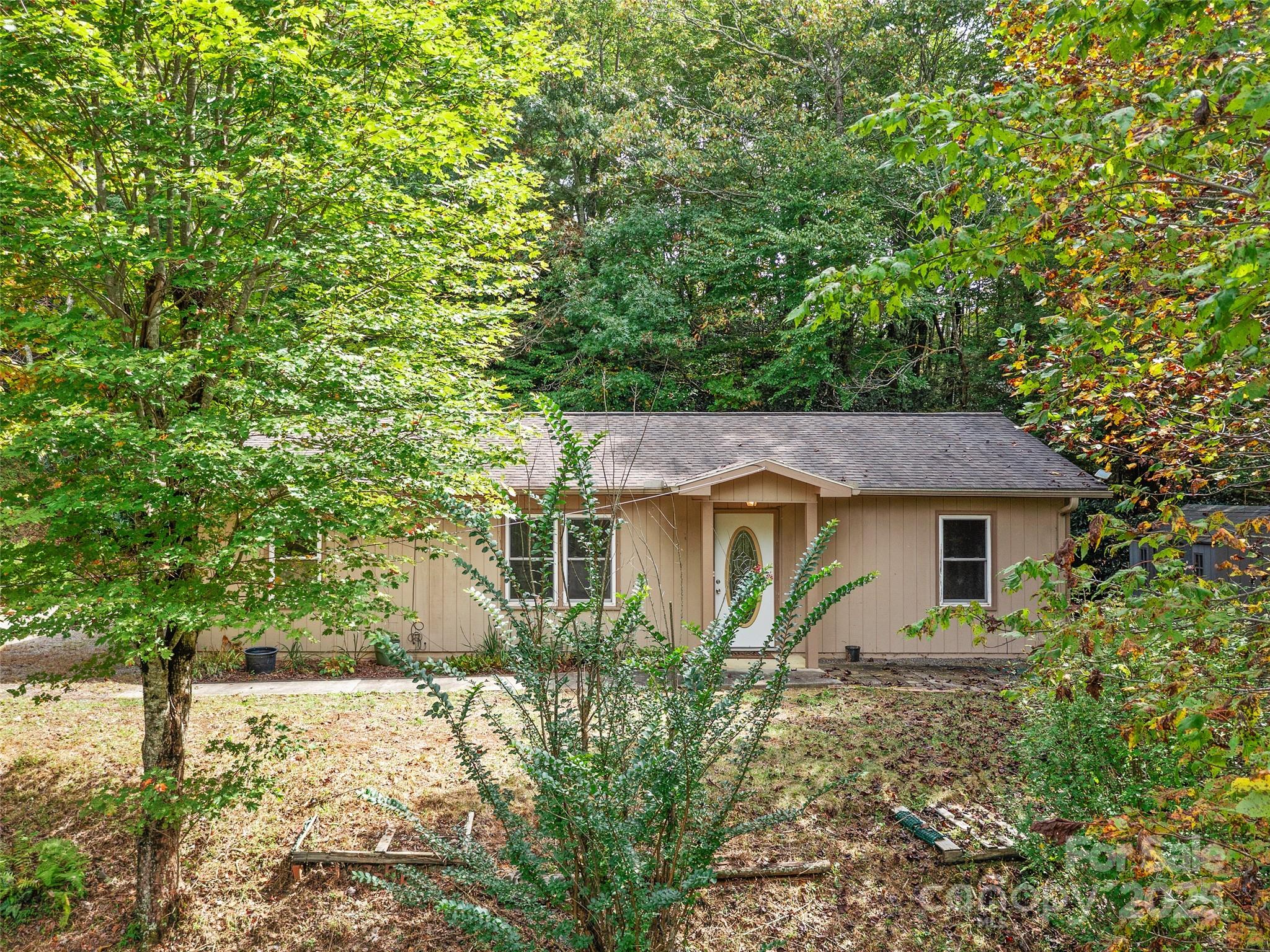 158 Dover Lane Spruce Pine NC 28777