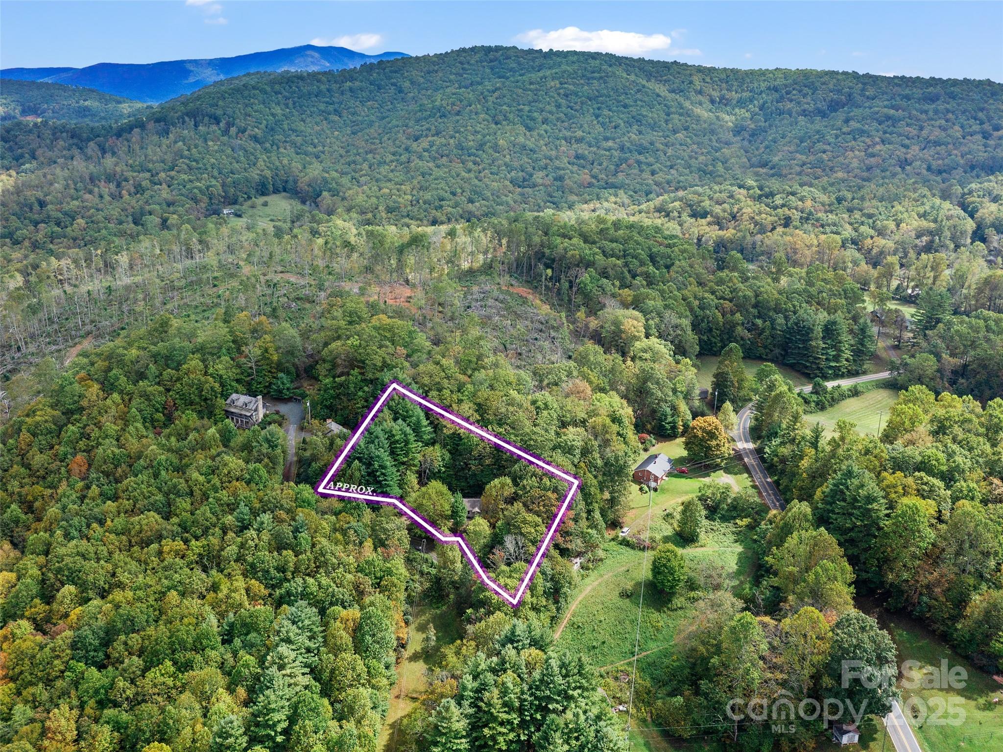 158 Dover Lane Spruce Pine NC 28777