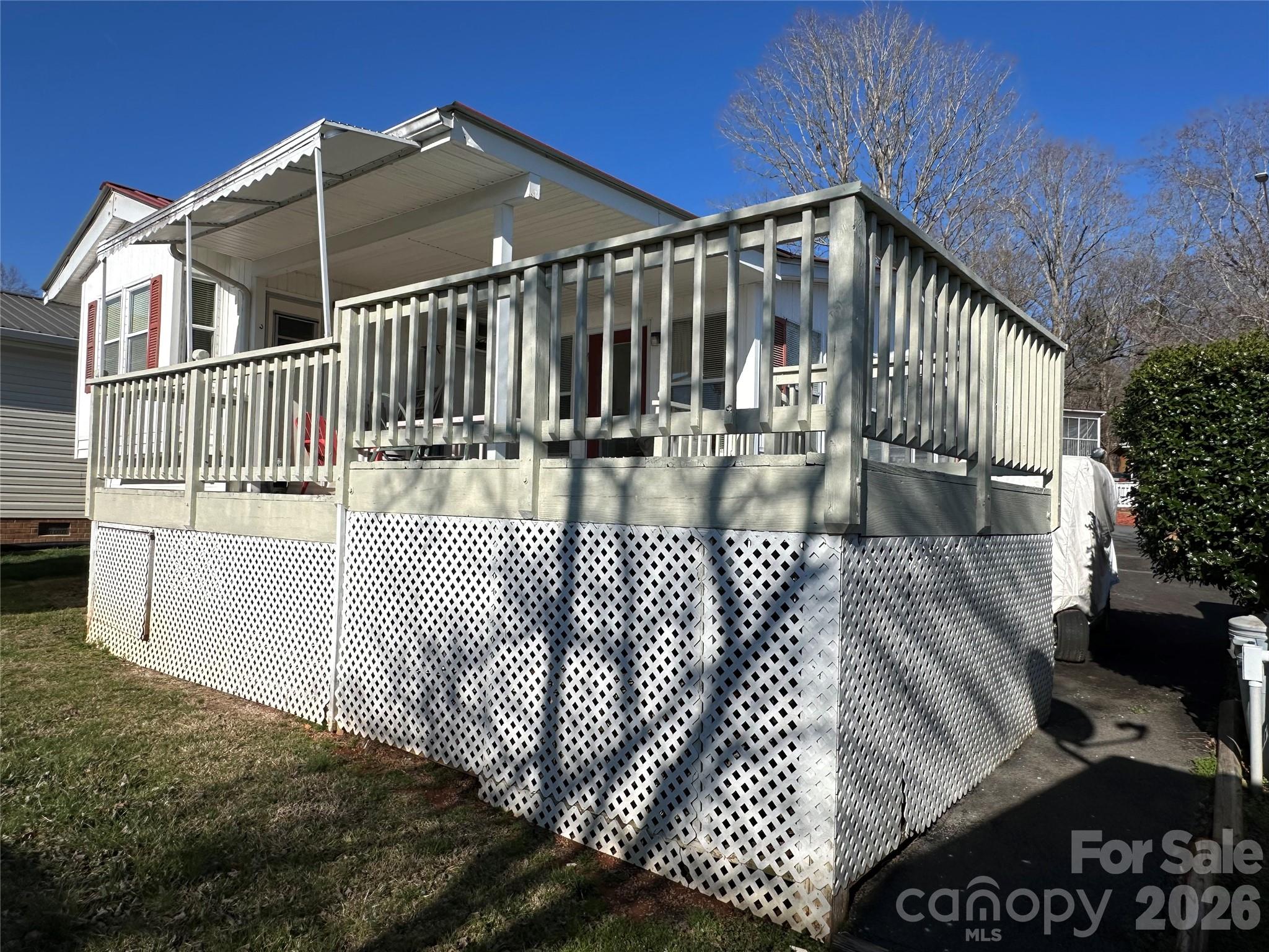 182 Marina Drive New London NC 28127