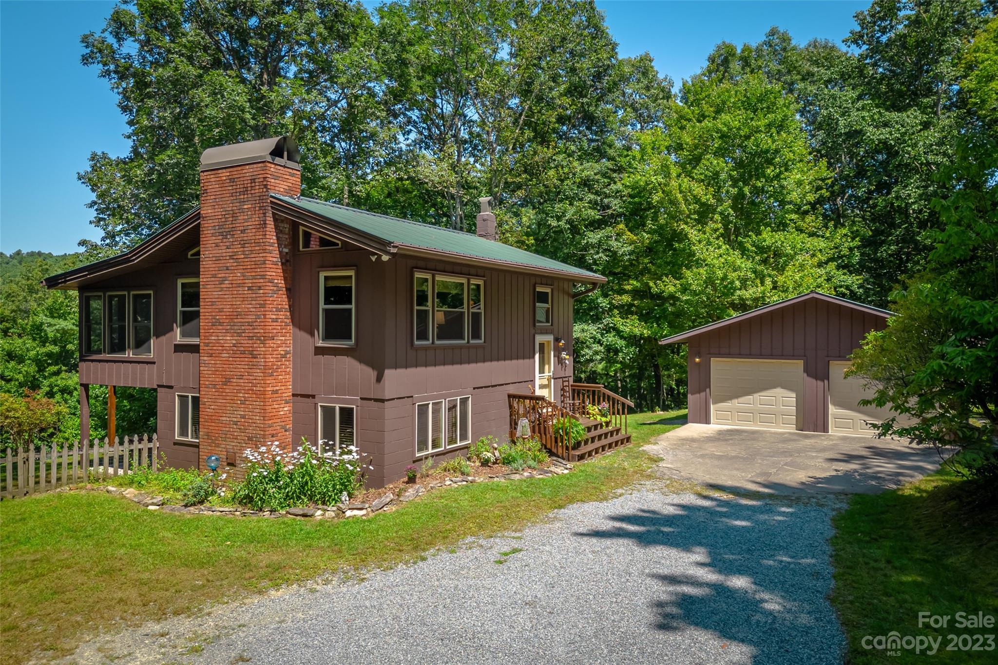 829 Slick Rock Road Brevard NC 28712