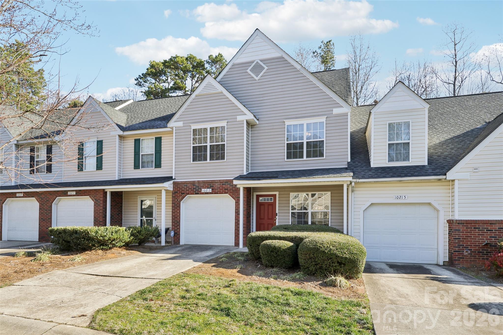 10213 University Park Lane Charlotte NC 28213