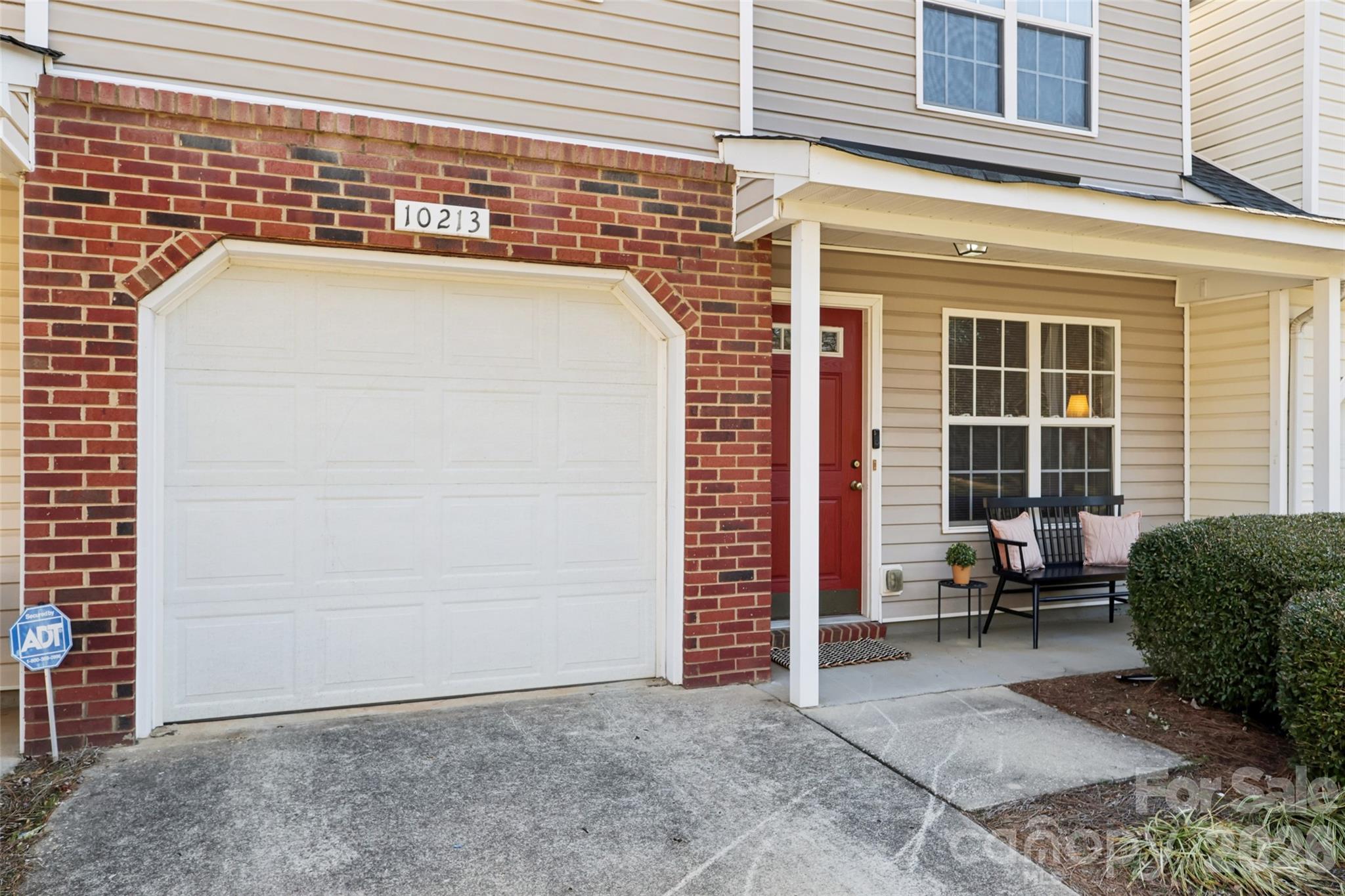 10213 University Park Lane Charlotte NC 28213