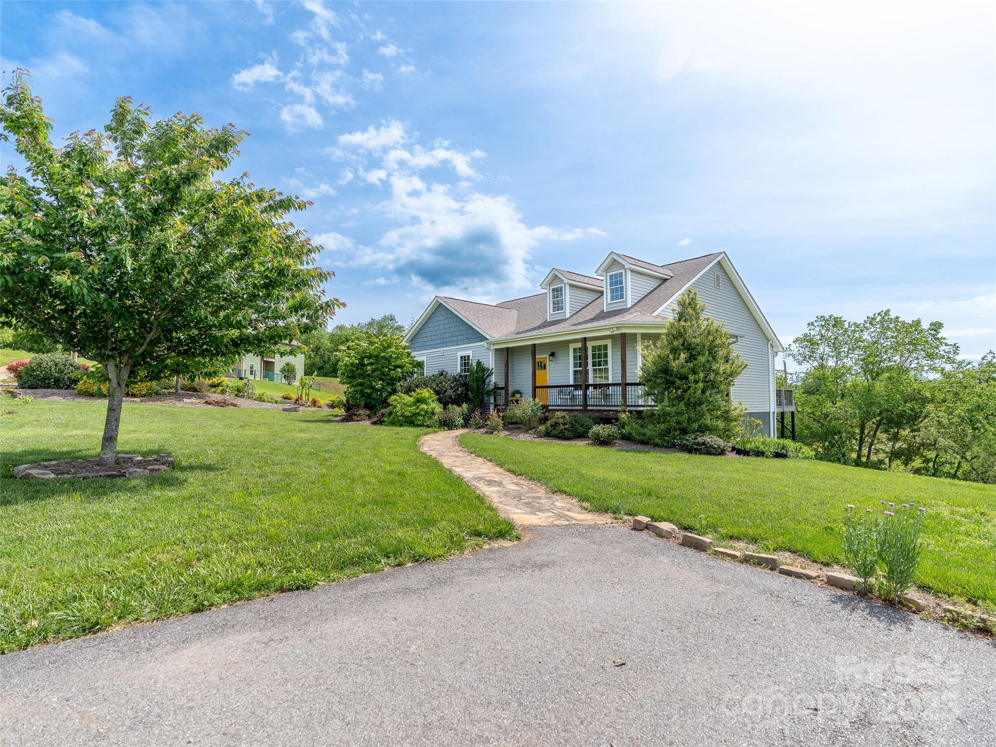 12 Paul Bridges Road Alexander NC 28701