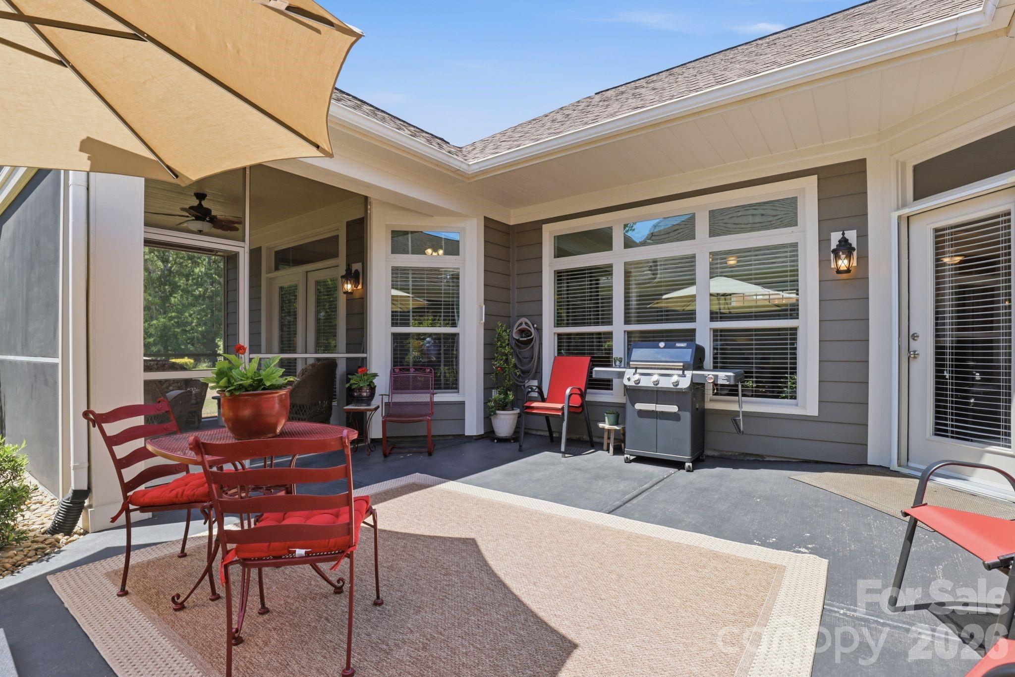 1327 Garden Vista Drive Matthews NC 28104