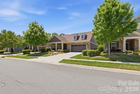 1327 Garden Vista Drive Matthews NC 28104