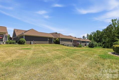 1327 Garden Vista Drive Matthews NC 28104