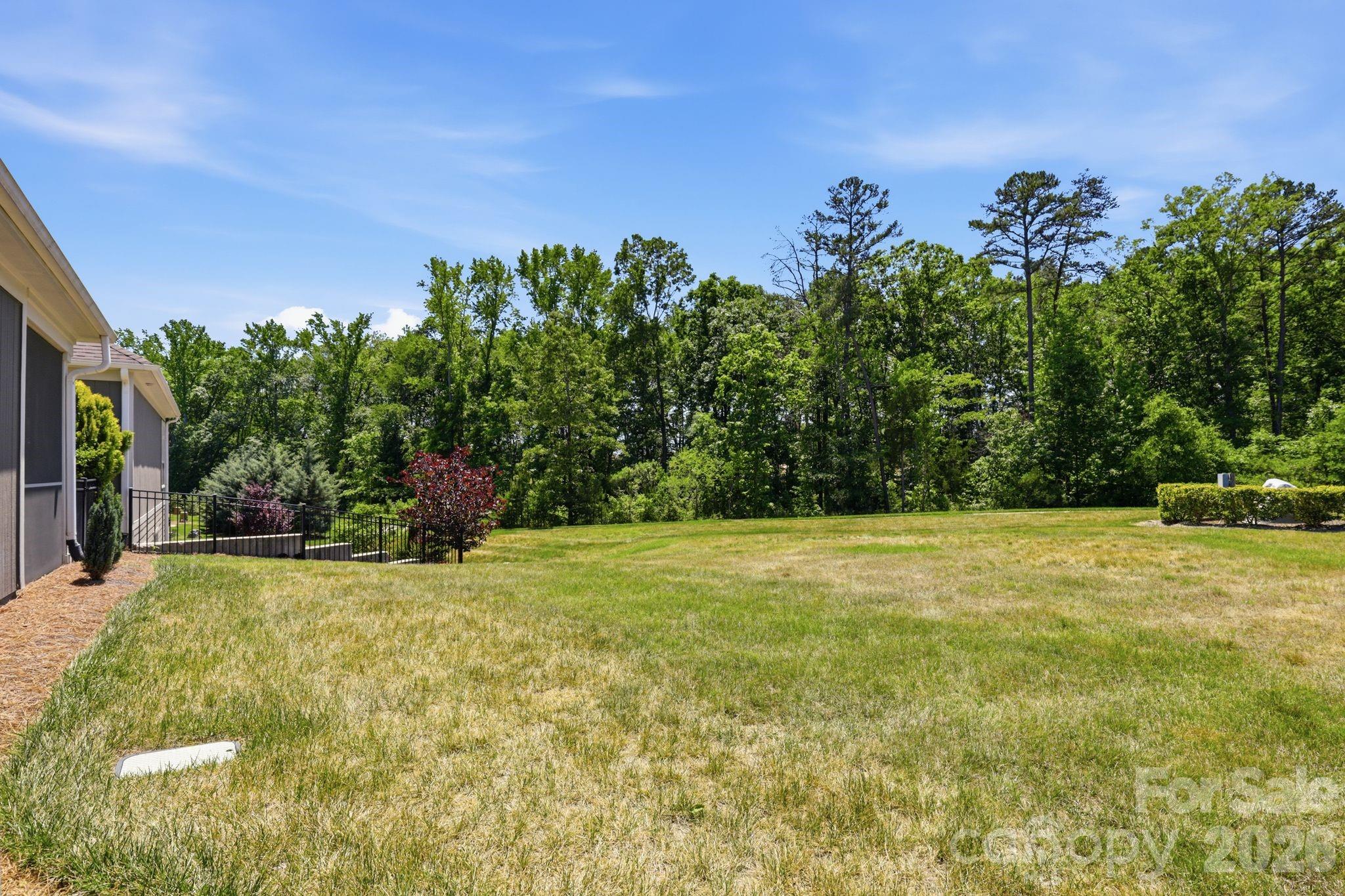 1327 Garden Vista Drive Matthews NC 28104