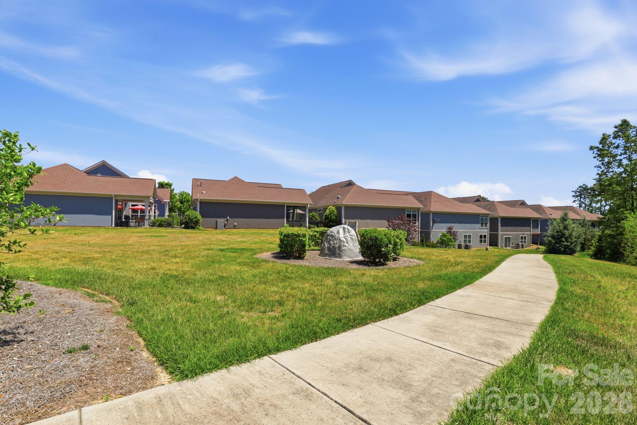 1327 Garden Vista Drive Matthews NC 28104