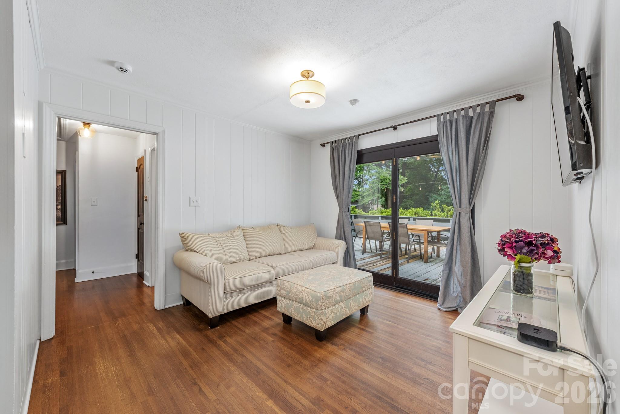 3227 Driftwood Drive Charlotte NC 28205